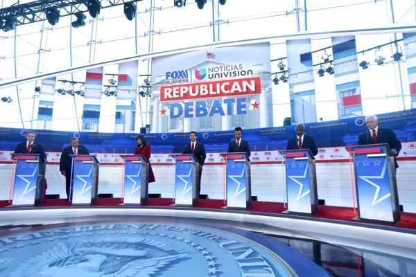 7 Candidates Talking Over Each Other in 2nd GOP Debate ‘Disgraceful’ and ‘an Embarrassment’: Analysis