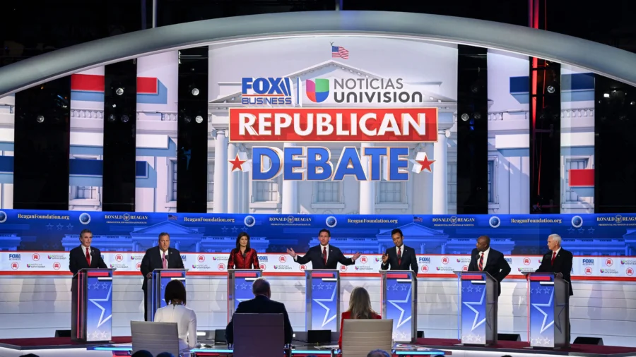 Chinese Regime in Spotlight at GOP Debate