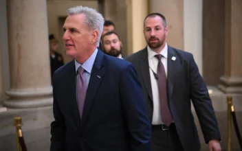 Democrats Say They Won’t Bail Out McCarthy Ahead of Crucial Vote on Ouster Push