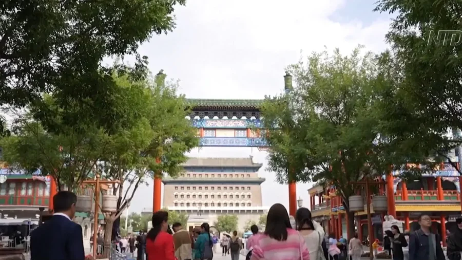 Civil Servants in China Report Widespread Pay Cuts