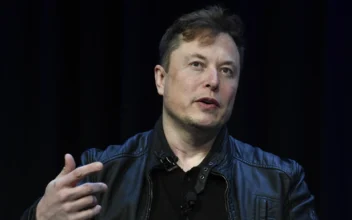 Musk Says Real Battle Between ‘Humanists and Extinctionists,’ Not the Political Right and Left