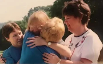 Sisters Reunite After More Than 4 Decades Apart
