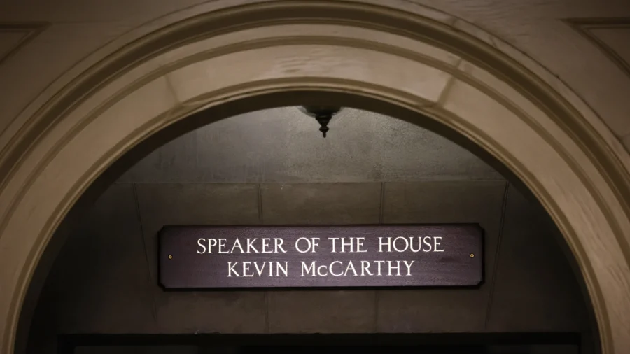 How Funding Ukraine Could Be a Key Issue in the House Speaker Race: National Security Analyst
