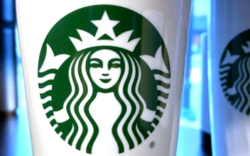 Starbucks Closes 7 Stores in San Francisco Area