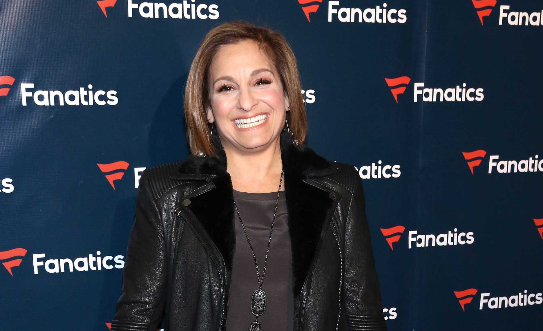 Olympic Gymnastics Champion Mary Lou Retton Is In Intensive Care With Pneumonia Ntd