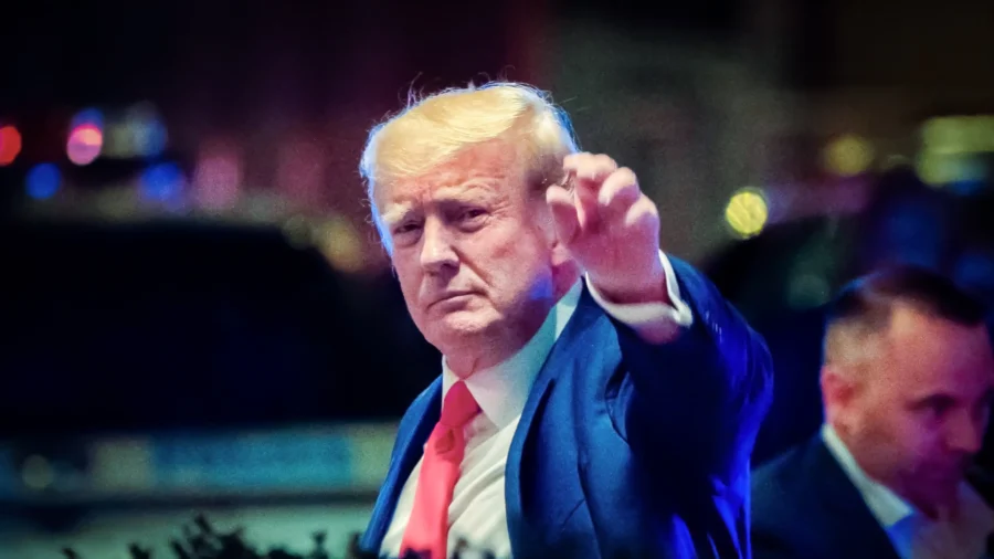 LIVE: Trump Delivers Speech in Palm Beach, Florida