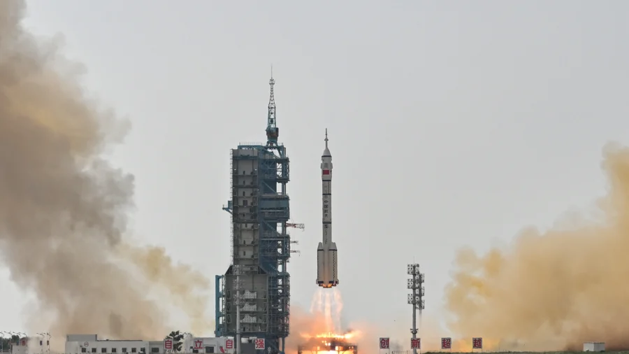 China to Double Size of Its Space Station, Compete With NASA's ISS