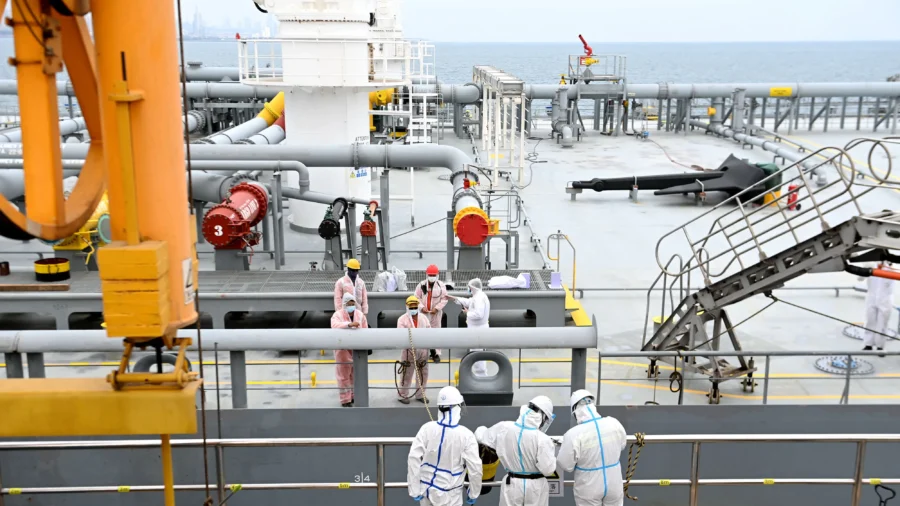 China Saved Billions From Buying Sanctioned Oil: Report