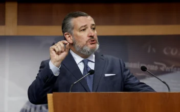 Sen. Cruz Says Iran Operatives Worked in the American Government