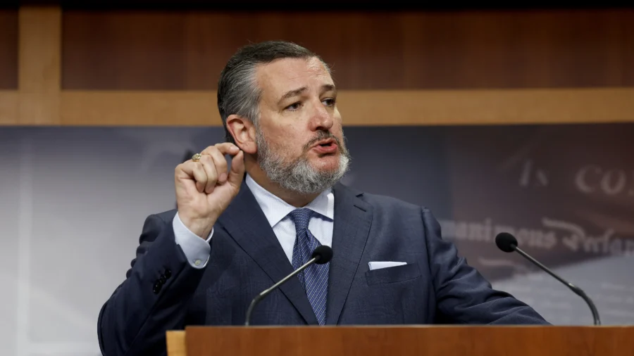 Sen. Cruz Says Iran Operatives Worked in the American Government