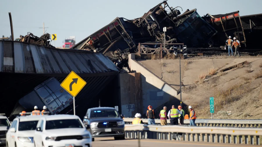 Broken Rail Caused Fatal Colorado Train Derailment That Collapsed Bridge, Early Findings Show