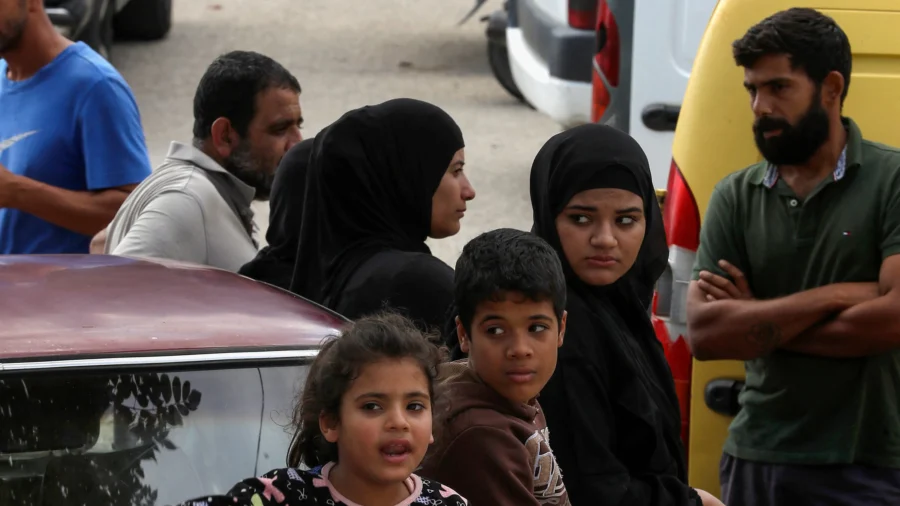 Arab Nations Egypt and Jordan Deny Refugees