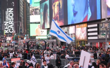 Times Square Rally Demands Return of Hostages