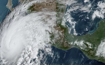 Hurricane Norma Heads for Mexico’s Los Cabos Resorts, and Tammy Becomes Hurricane in the Atlantic