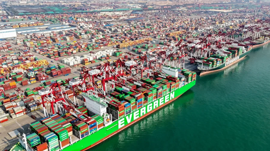 China to Curb Exports of Key EV Material Graphite