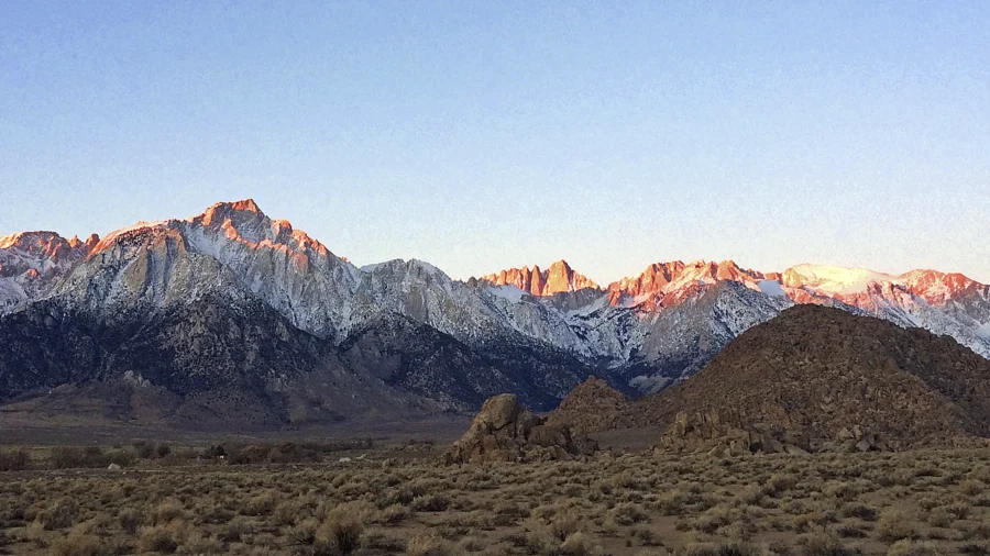 Air France Pilot Falls Off Cliff to His Death While Hiking California’s Mount Whitney