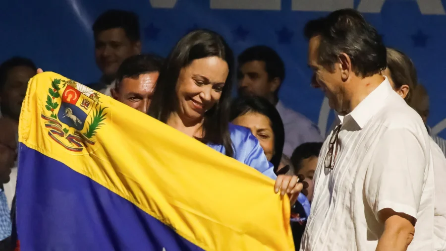 Venezuela: Machado Declares Landslide Victory in Opposition Primary, Final Results Pending