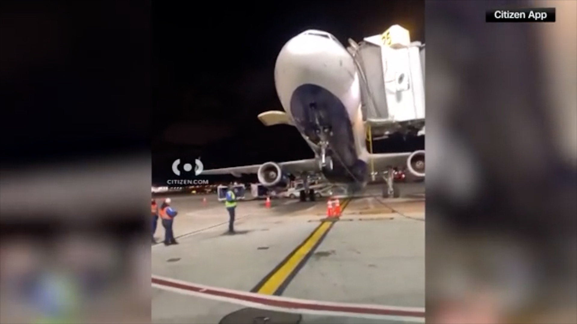 JetBlue Plane Tips Backward as Passengers Get Off at JFK Airport NTD