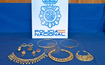 Spanish Police Say They Have Confiscated Ancient Gold Jewelry Worth Millions Taken From Ukraine