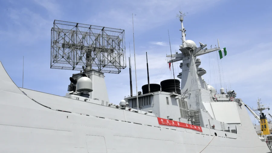 China Stations 6 Warships in the Middle East