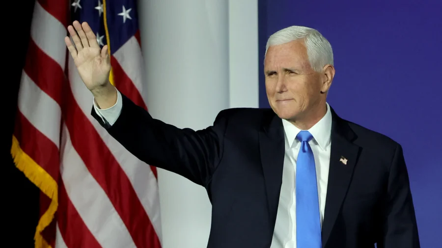 Democrats’ Unity ‘Would Make the Soviet Union Envious’: Roger Simon