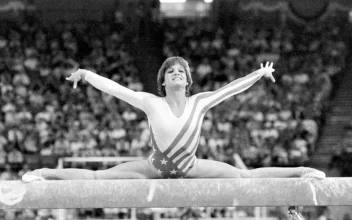 Mary Lou Retton Says She’s ‘Overwhelmed’ With Love and Support as She Recovers From Rare Pneumonia