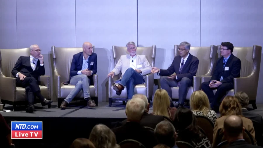 Brownstone Holds Conference & Gala on Rebuilding Freedom