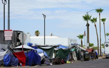 Phoenix Finishes Clearing Downtown Homeless Encampment After Finding Shelter for More Than 500