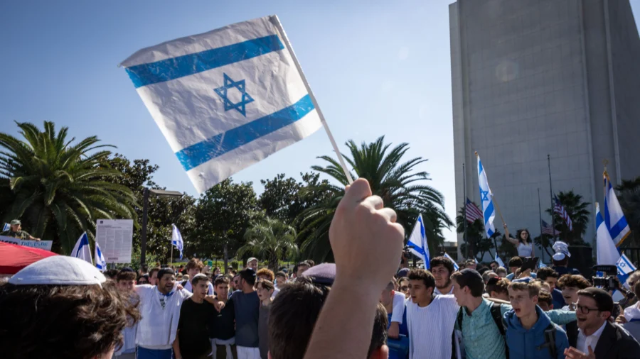 69-Year-Old Jewish Man Dies After Fight With Pro-Palestinian Protester in California