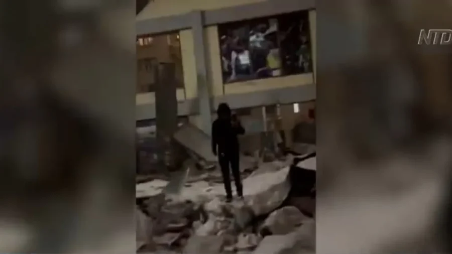 3 Dead After Fitness Gym Collapses in China