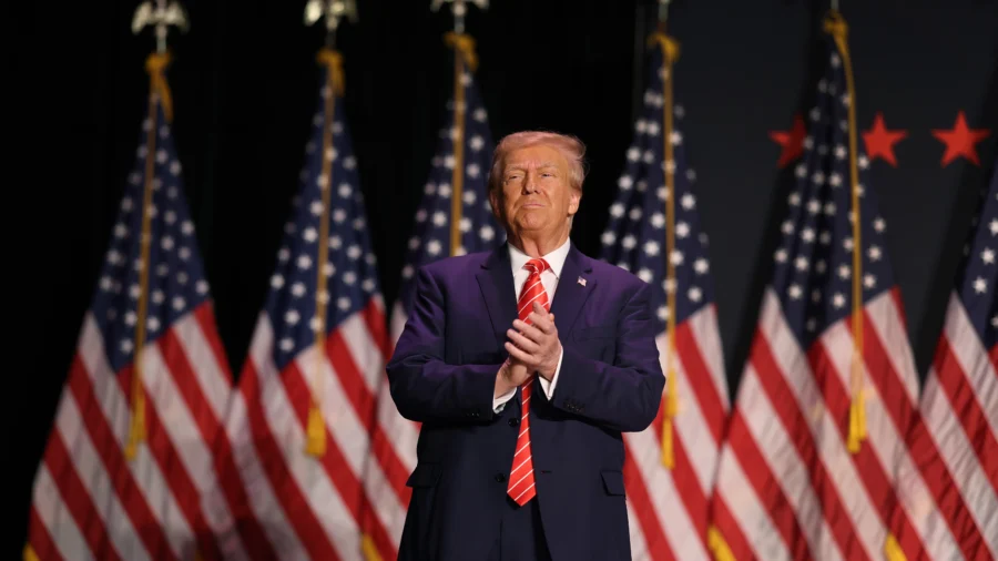 Trump Holds ‘Make America Great Again Rally’ in Miami During 3rd GOP Debate