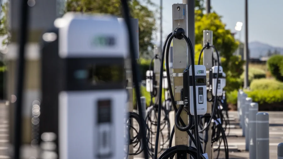 Senate Passes GOP Resolution Overturning Biden Admin’s Electric Vehicle Charger Rule