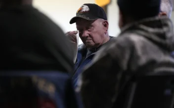 96-Year-Old Korean War Veteran Still Attempting to Get Purple Heart Medal After 7 Decades