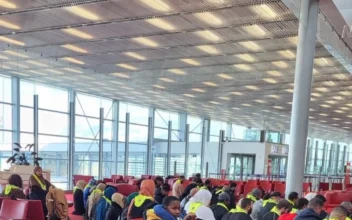 Controversy Over France Airport Muslim Prayer