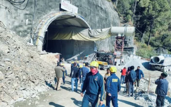 Rescue Operation for 40 Workers Trapped Under Collapsed Tunnel in North India Enters 3rd Day