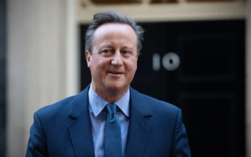 David Cameron Should Be Transparent on Financial Ties With China: Former Diplomat