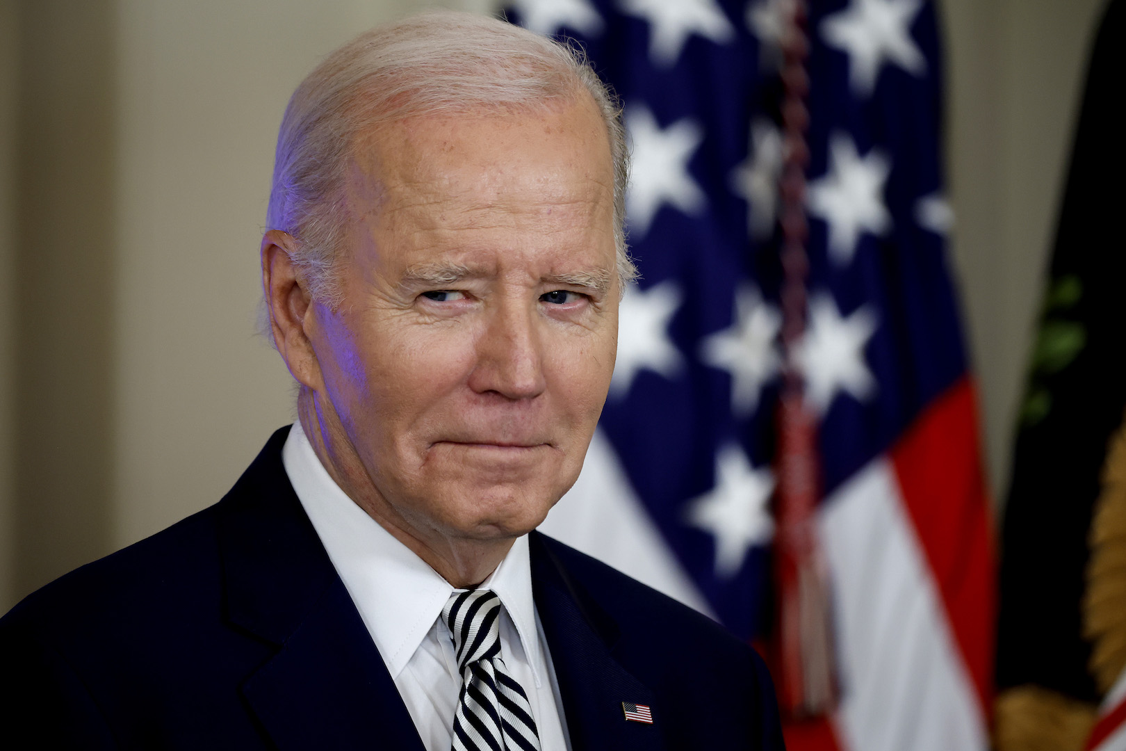 Biden Holds Press Conference at APEC | NTD