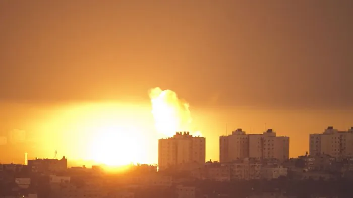 Live View Over Israel–Gaza Border (Nov. 16, Part 1)