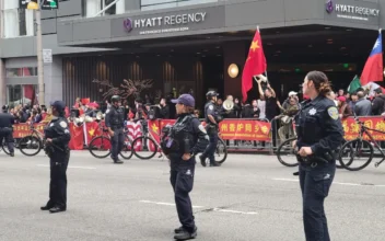 Protests Outside Xi Jinping’s Hotel at APEC