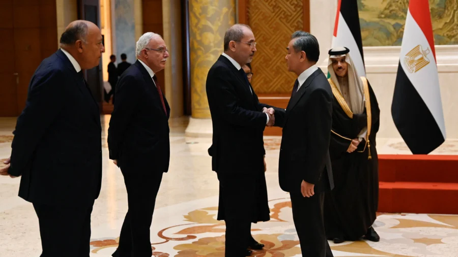 Arab Ministers Call for Ceasefire During Beijing Trip