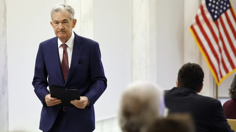 Federal Reserve Doesn’t Signal Rate Cuts at Policy Meeting, New Minutes Reveal