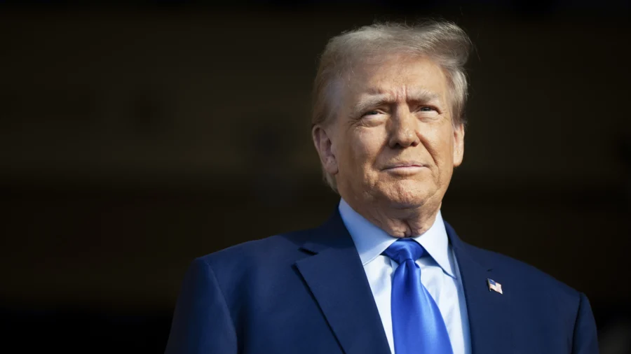A Fair Panel Should 'Strike Down' Trump's Gag Order Entirely: Trump Attorney