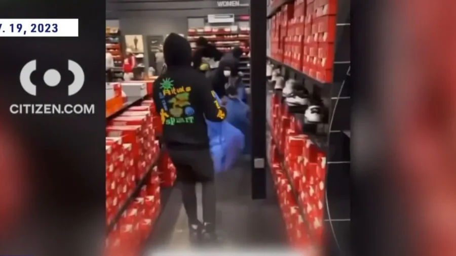 Flash Mob Steals $12,000 at Nike Store