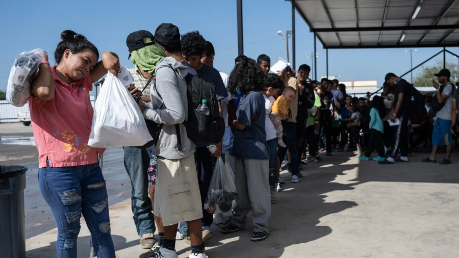 Mass Illegal Immigration Has More Negative Consequences for Black Americans in Struggling Communities: Analyst