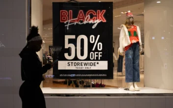 Shoppers Spend a Record $60 Billion During Thanksgiving Week