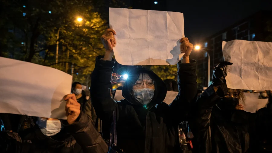 Cracks in the Communist Facade, White Paper Movement Evokes Fear in CCP: China Policy Expert