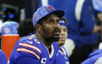 Bills Linebacker von Miller Turns Himself in on Felony Domestic Violence Charge
