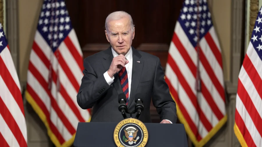 Biden Moves to Cut China Ties in EV Making