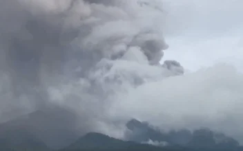 Indonesia’s Marapi Volcano Erupts and Blankets Nearby Villages With Ash
