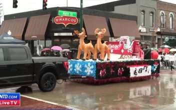 Rochester Area Hometown Christmas Parade